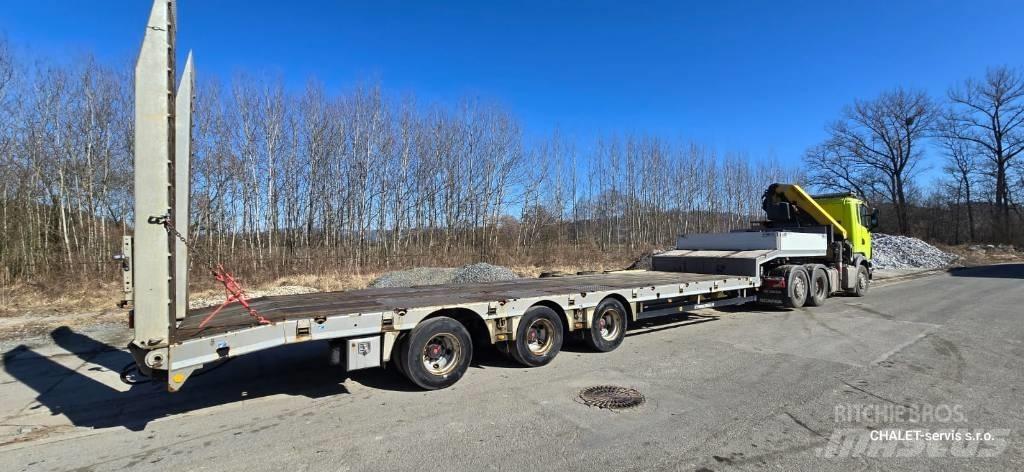 Schwarzmüller D40R Low loader-semi-trailers