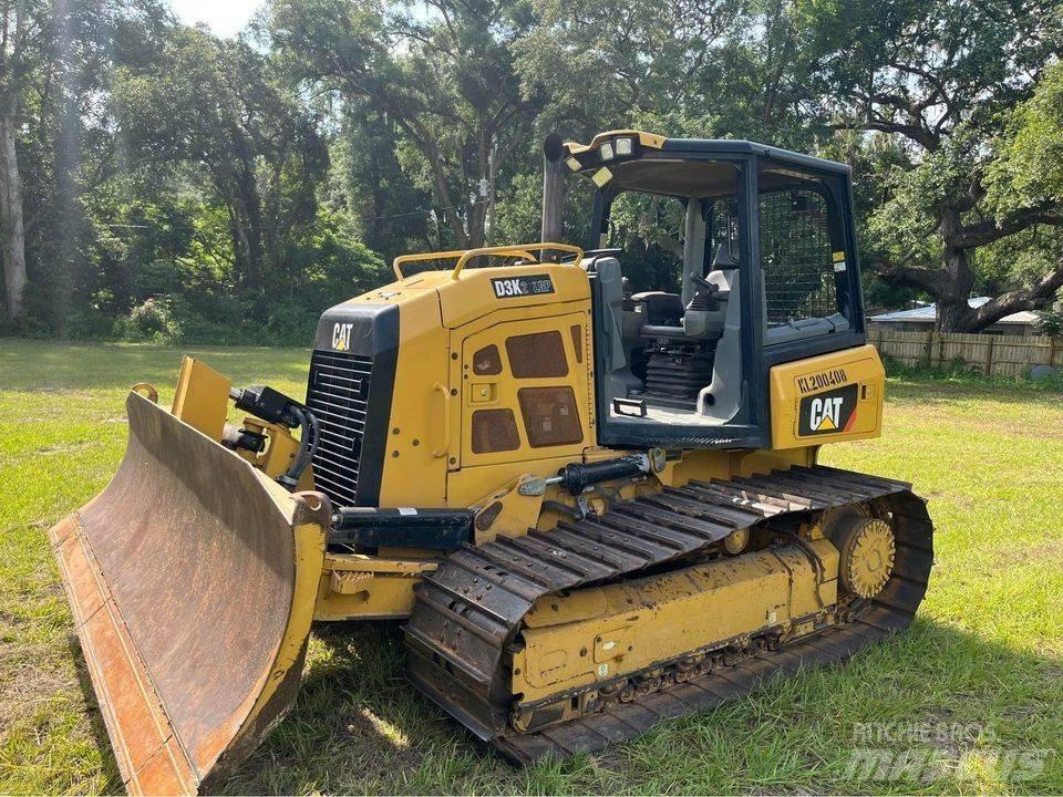 CAT D 3 K 2 LGP Crawler dozers
