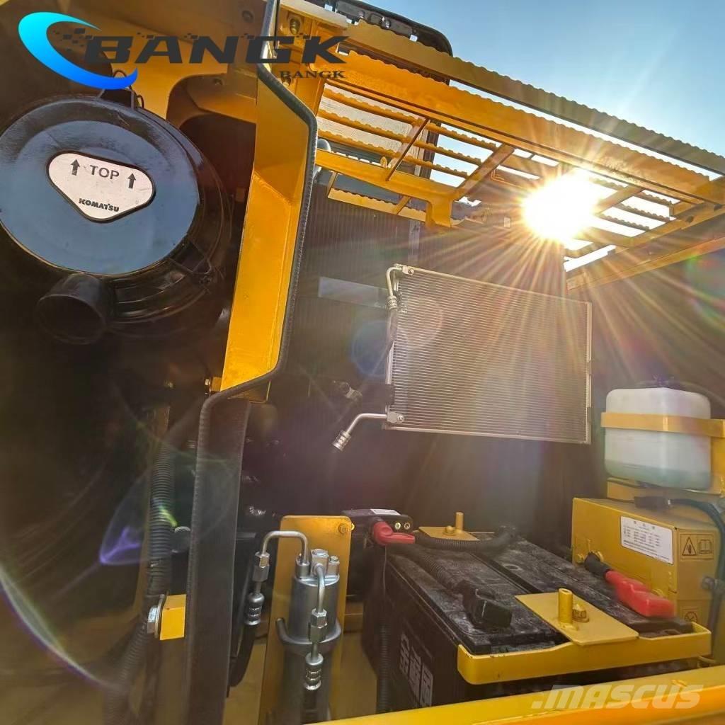 Komatsu PC160 Crawler excavators