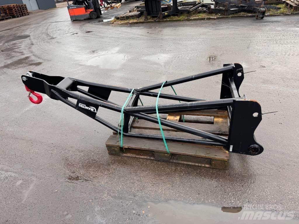 Manitou P2000 Hoists, winches and material elevators
