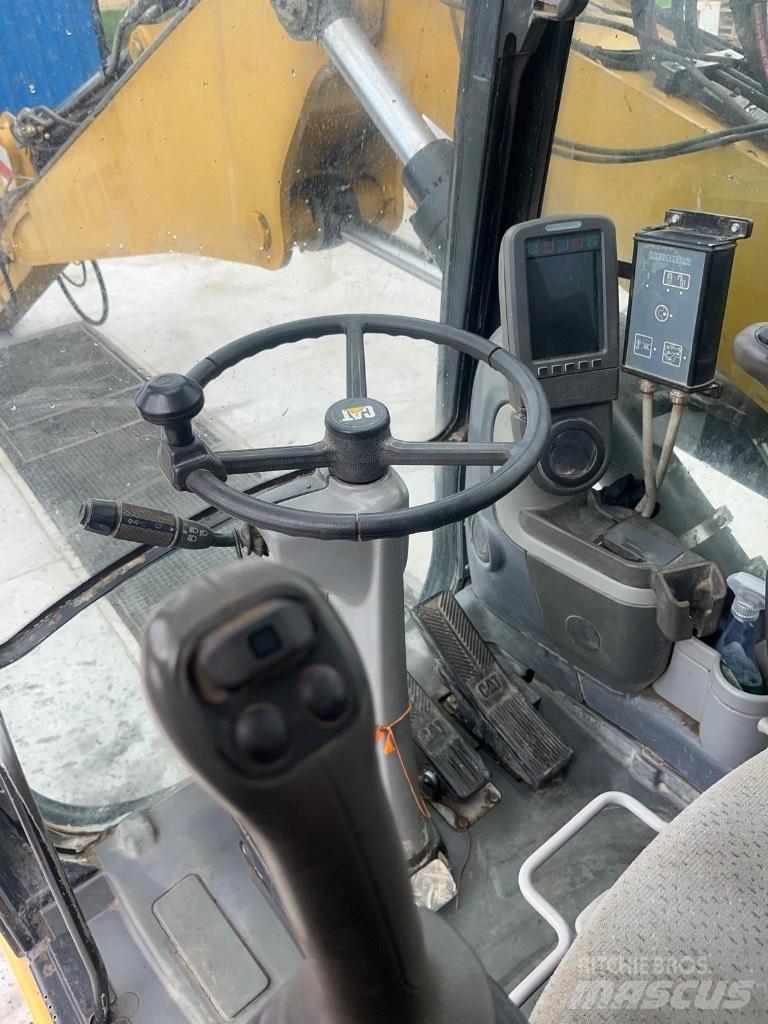 CAT M 313 D VAH Wheeled excavators