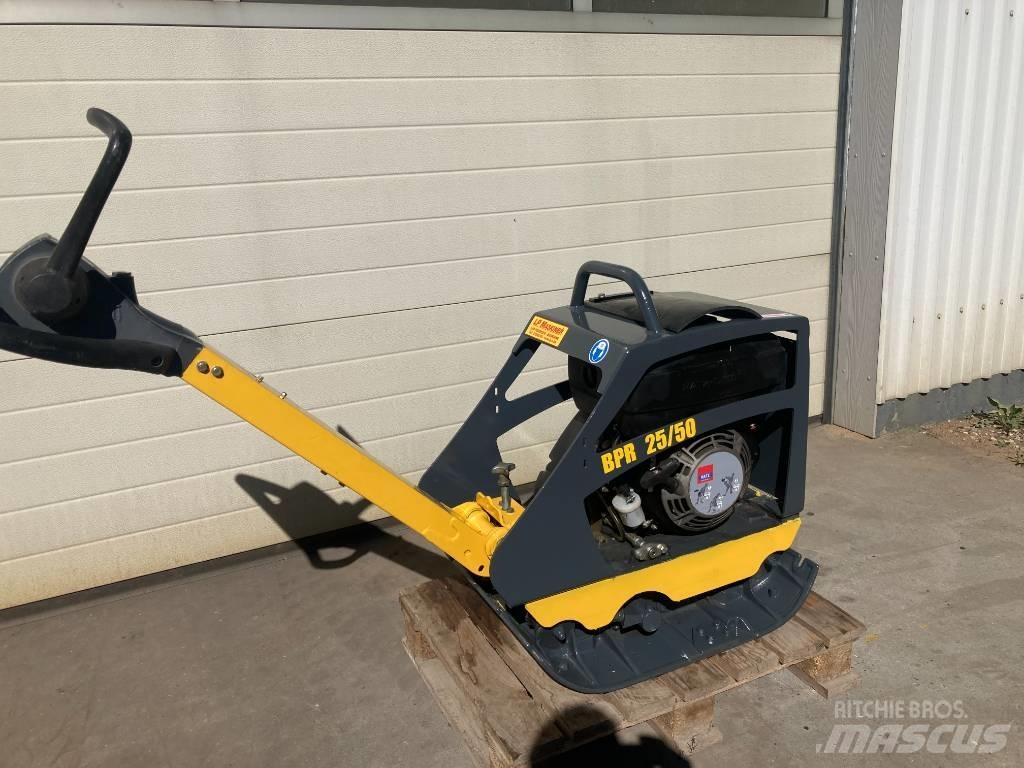 Bomag BPR 25/50 Plate compactors