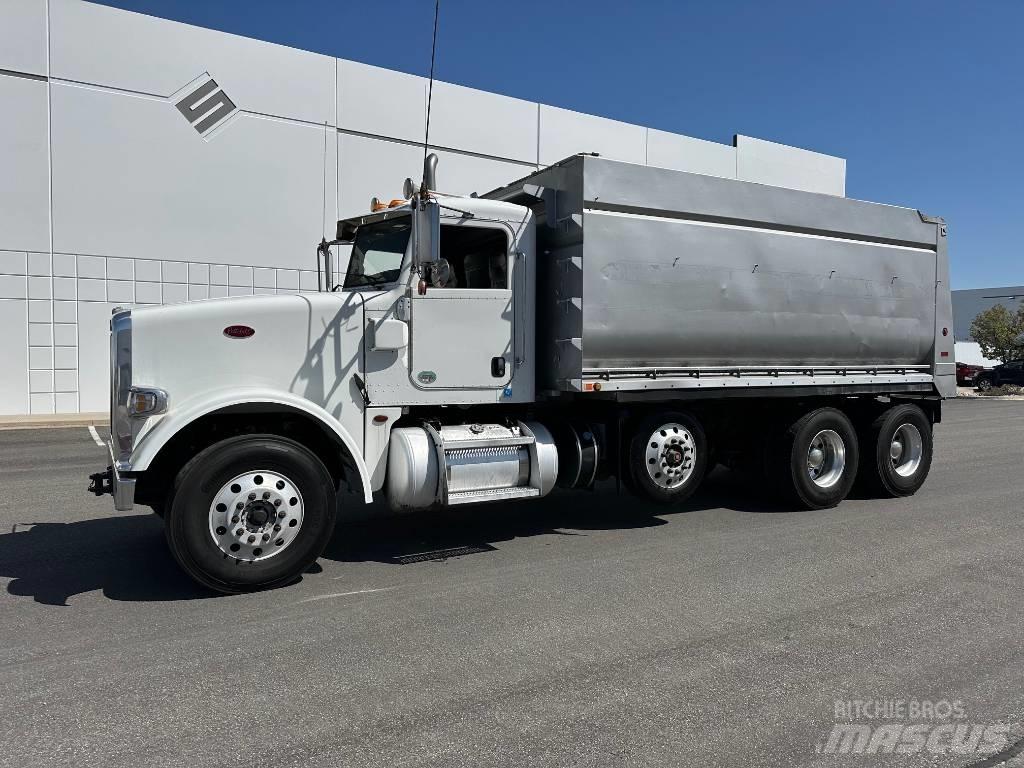 Peterbilt 367 Tipper trucks