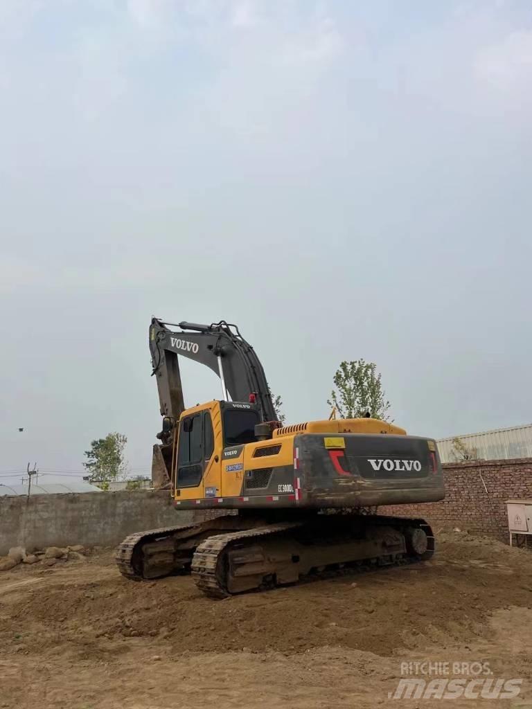 Volvo EC 290 B LC Crawler excavators