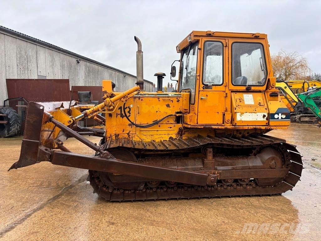 Komatsu D 41 P-3 Crawler dozers