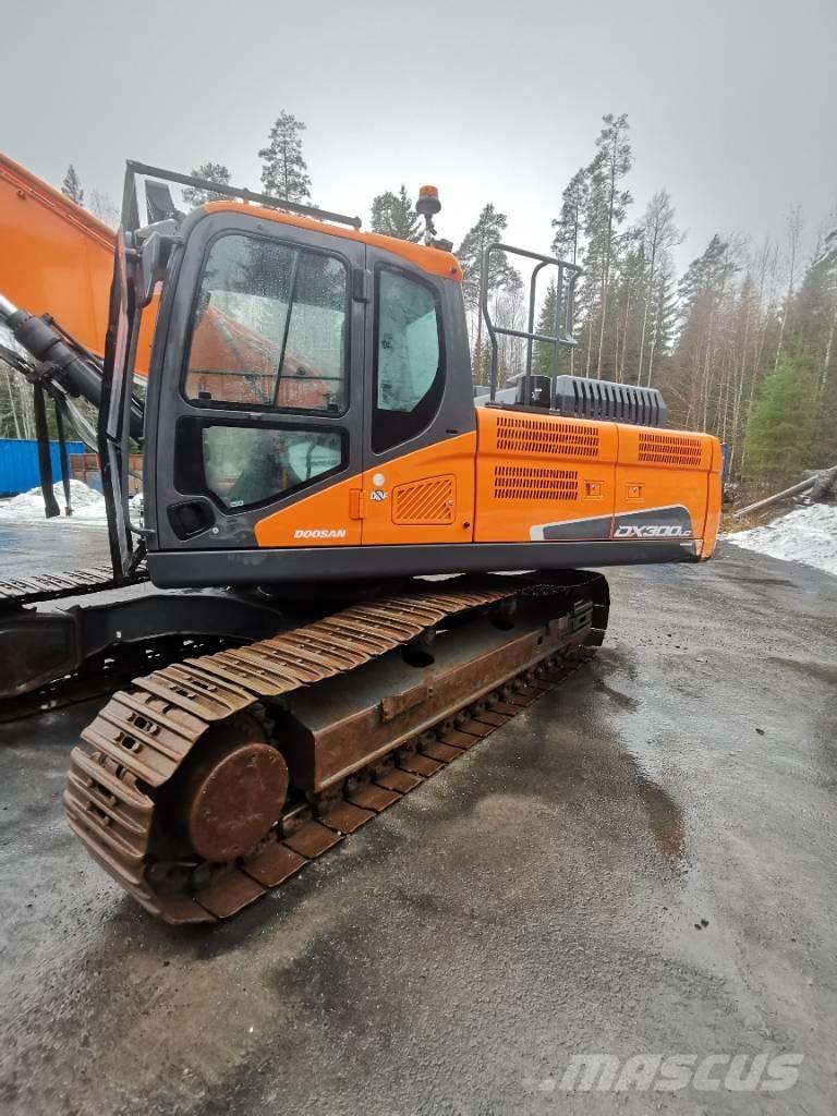 Doosan DX 300 LC-5 Crawler excavators