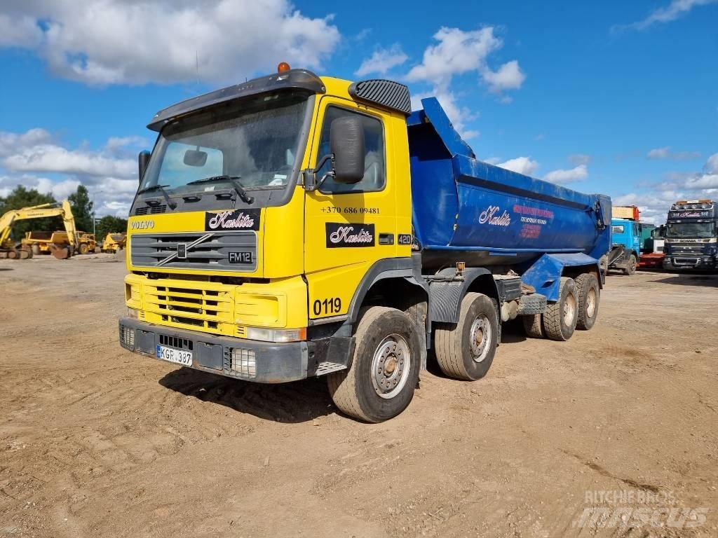 Volvo FM420 Skip loader trucks
