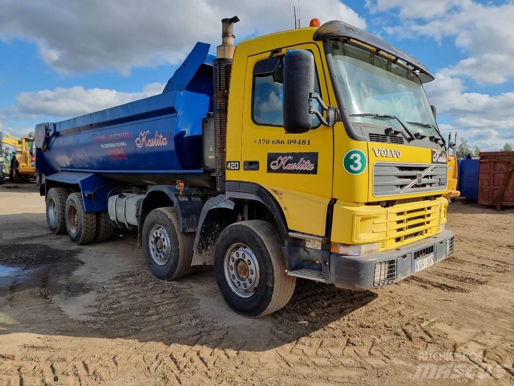 Volvo FM420 Skip loader trucks