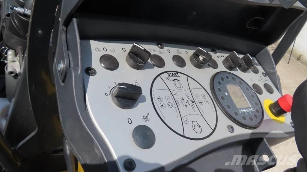 Bomag BW80 AD-5 Twin drum rollers