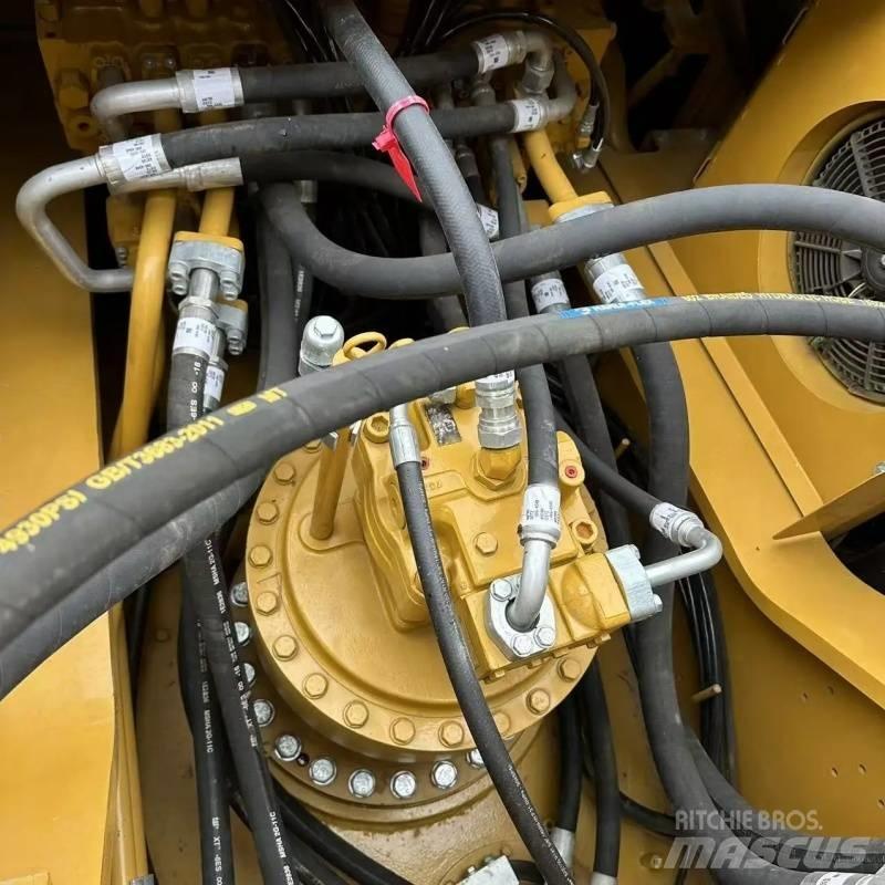CAT 330 Crawler excavators