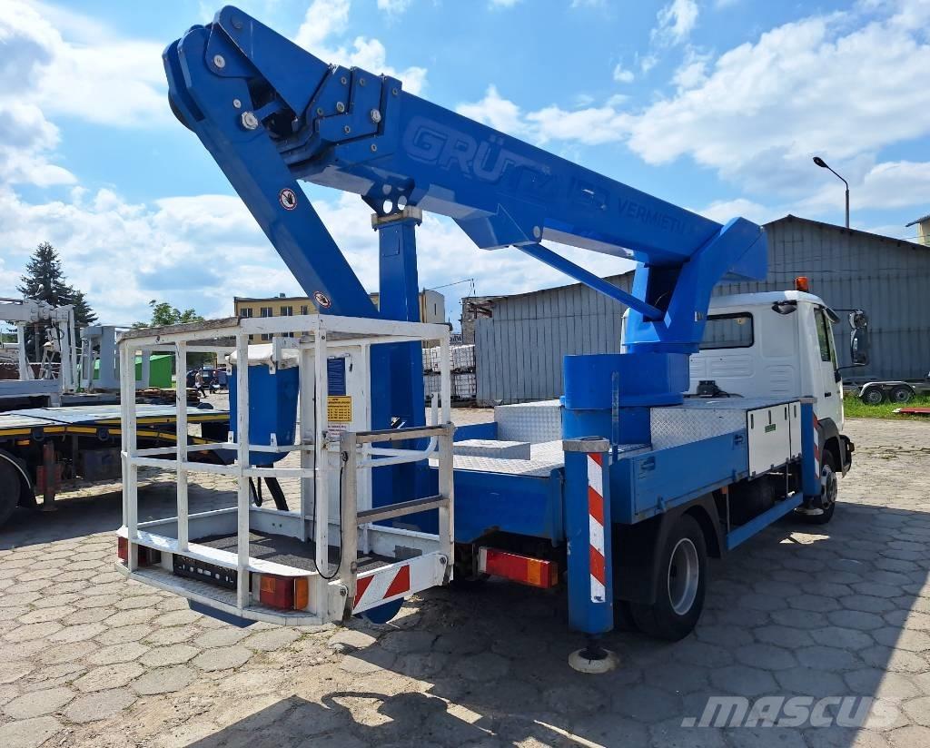 Bison TKA 30 KS Truck & Van mounted aerial platforms