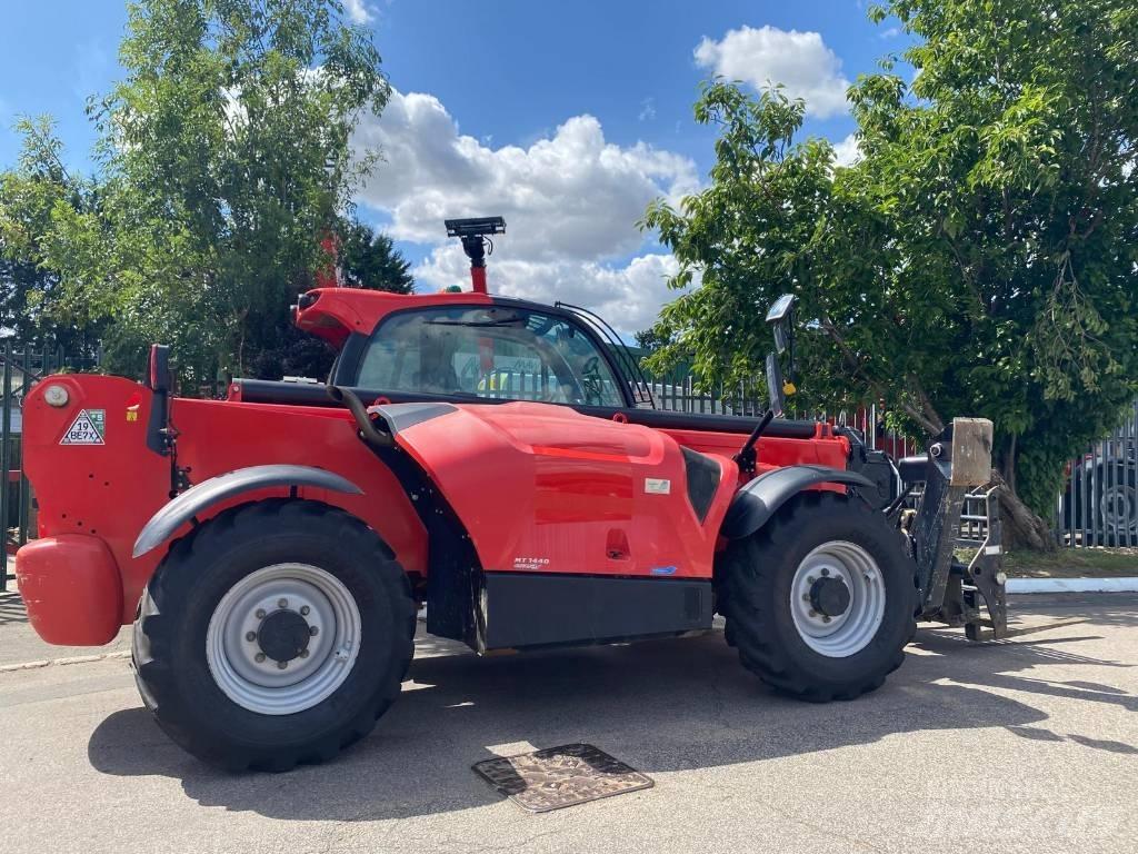 Manitou MT 1440 Telescopic handlers
