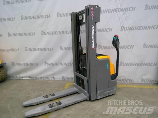 Jungheinrich EJC 214 Pedestrian stacker