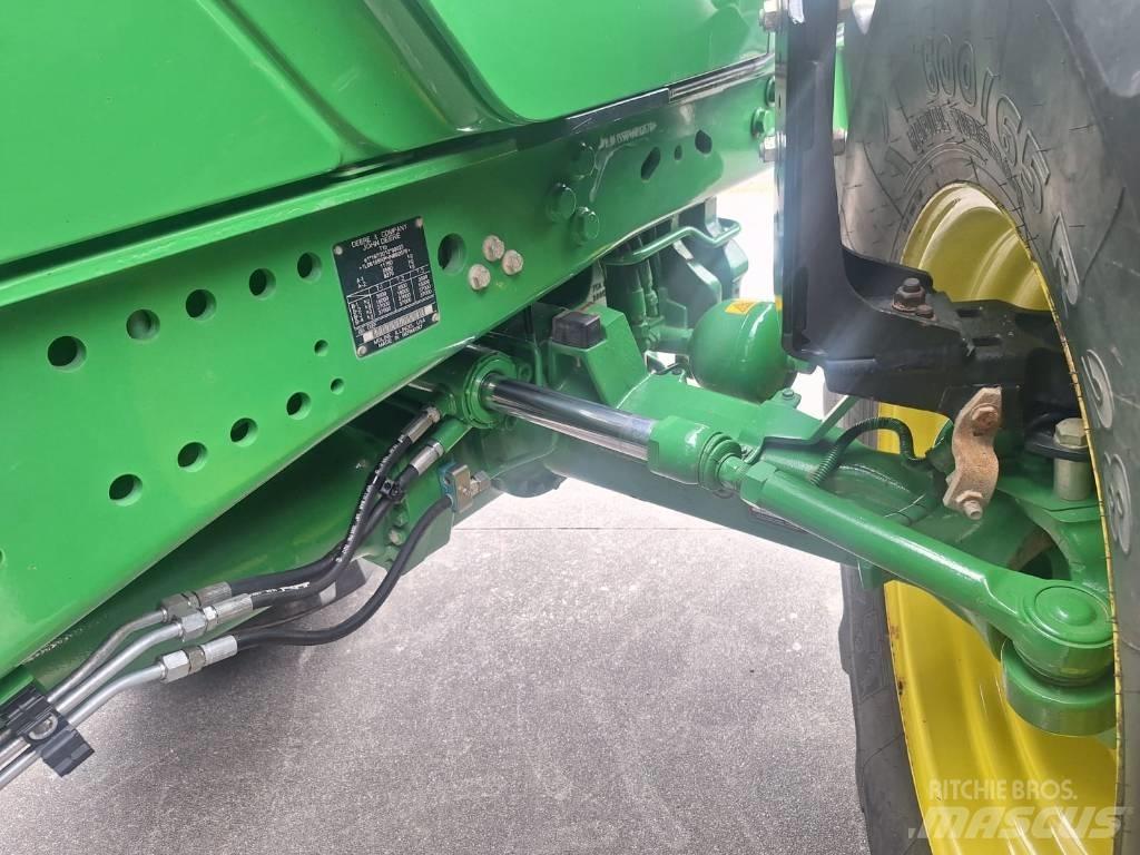 John Deere 6155 R Tractors