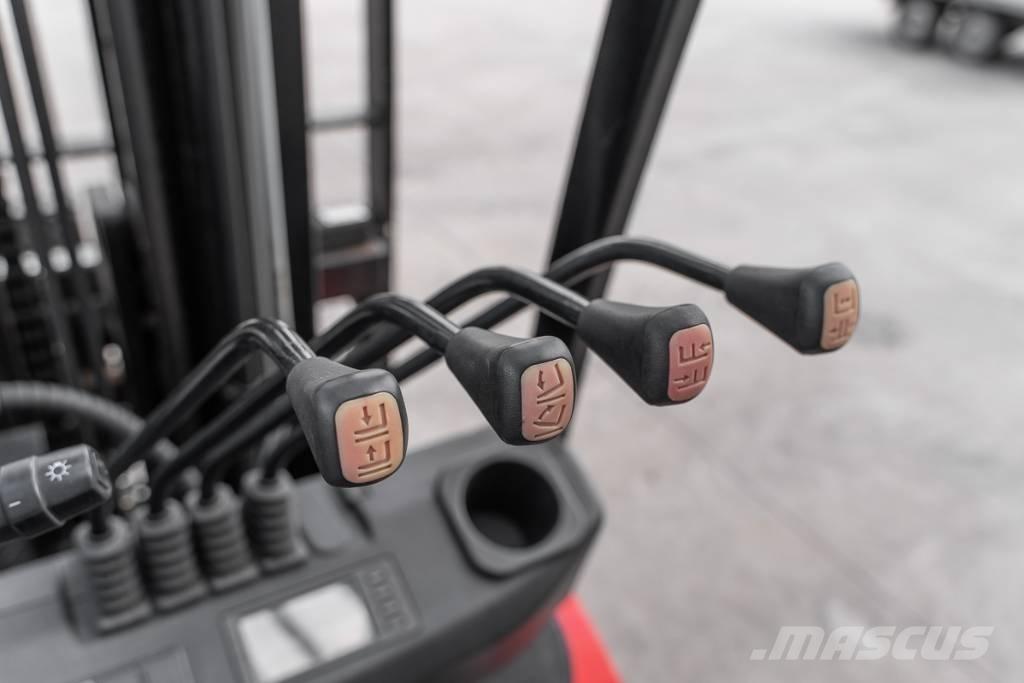 Manitou MI 30 D Diesel trucks