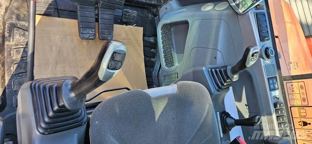 Doosan DX 85r -3 Midi excavators  7t - 12t