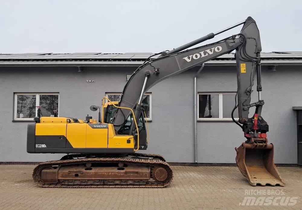 Volvo EC 220 DL Crawler excavators