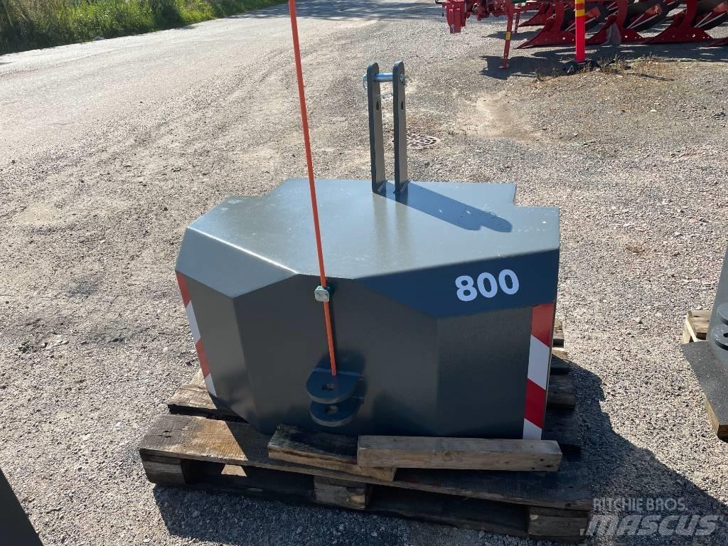  traktorin  painoja Front weights