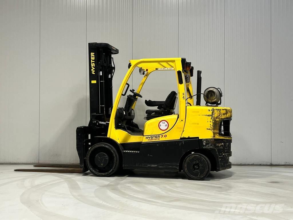 Hyster S7.0FT LPG LPG trucks