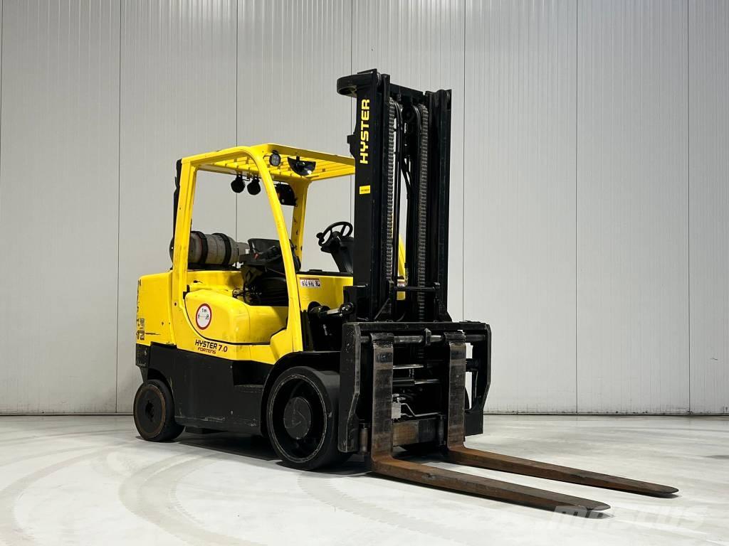 Hyster S7.0FT LPG LPG trucks