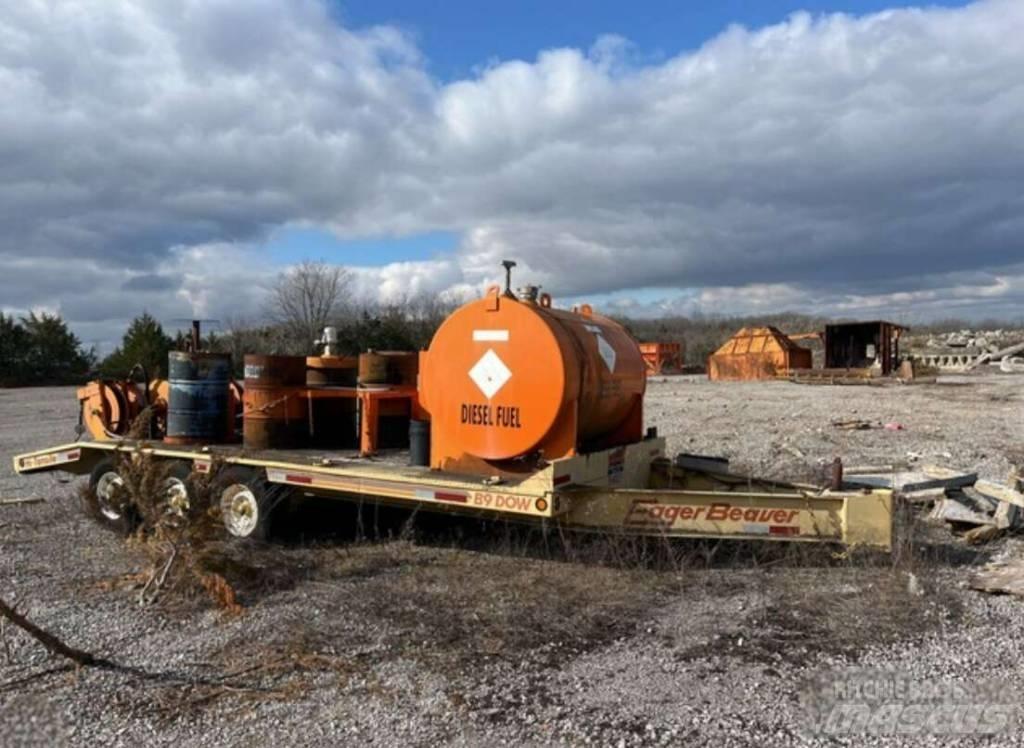 Eager Beaver B9DOW Vehicle transport trailers