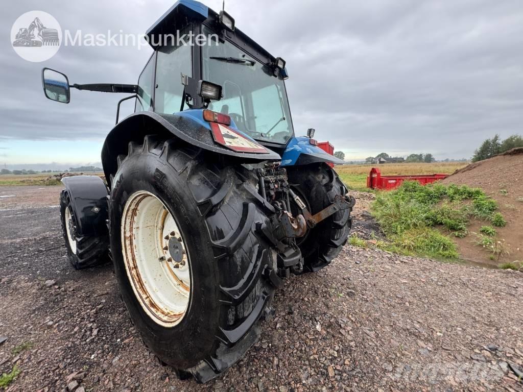 New Holland 8560 Tractors