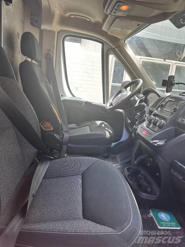Dodge promaster Box body trucks