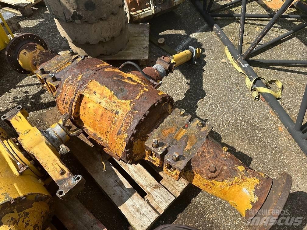 CAT 950 G front axel Axles