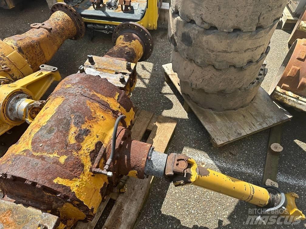 CAT 950 G front axel Axles