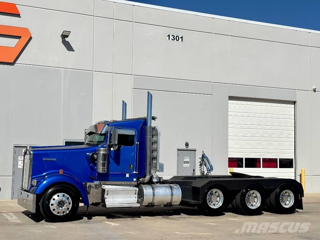 Kenworth W900 Tractor Units