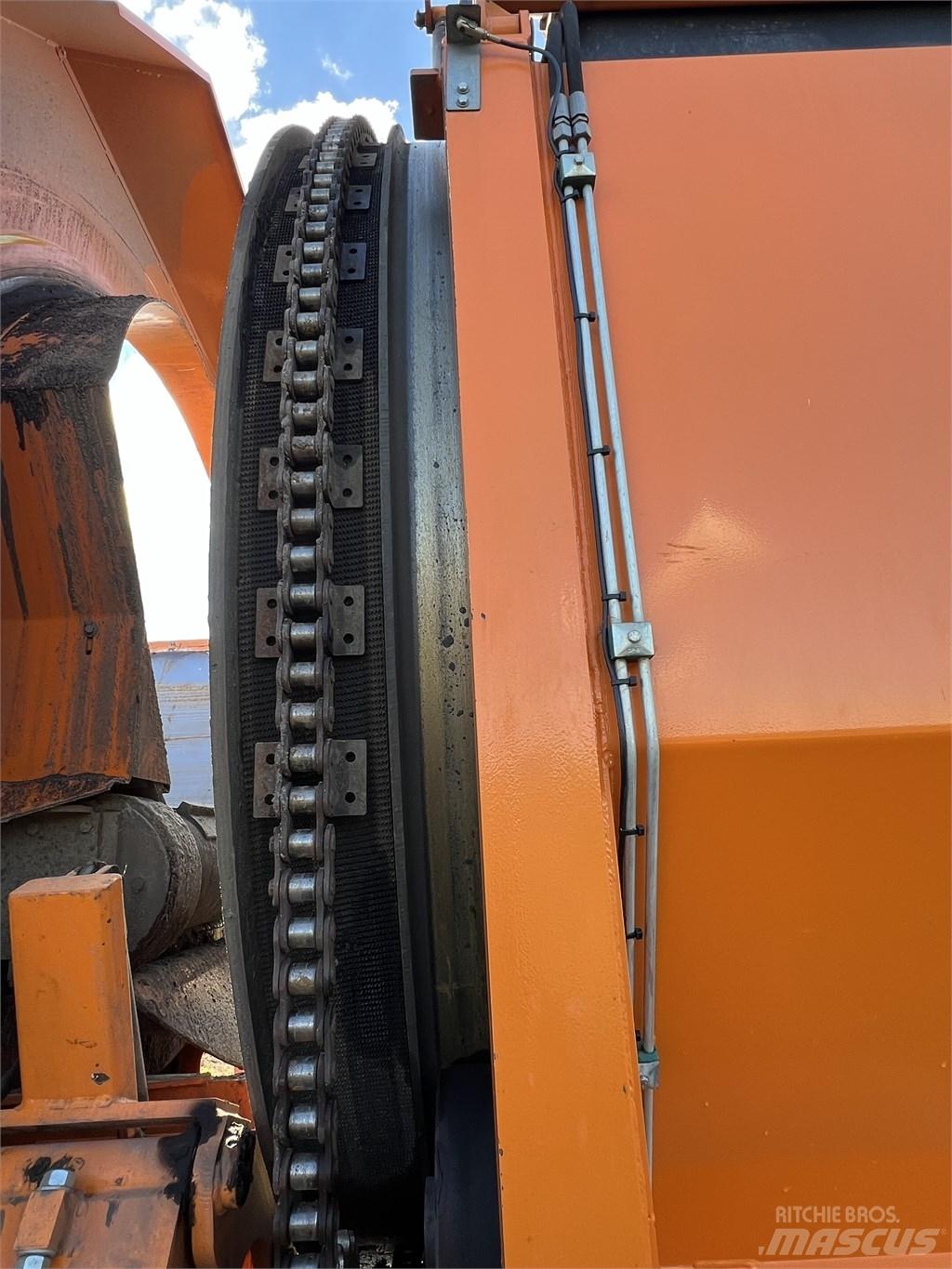 Siebotec  6000E Mobile screeners