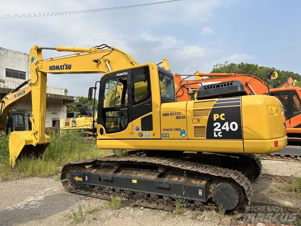 Komatsu PC 240 LC-8 Crawler excavators