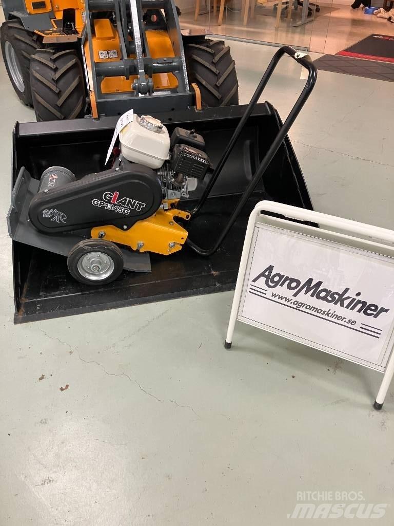 GiANT GP1345G Plate compactors