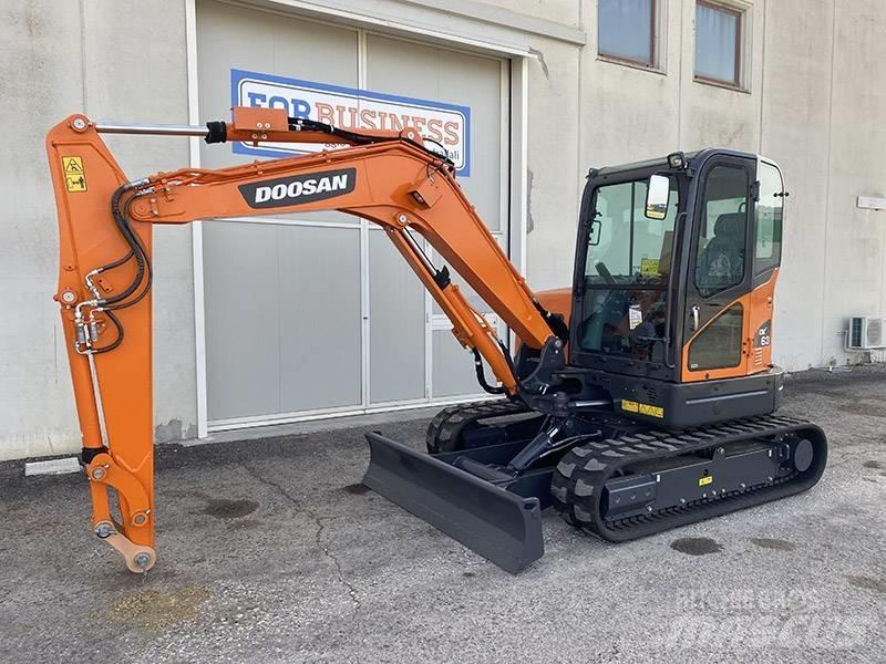 Doosan DX 63-3 Mini excavators < 7t (Mini diggers)