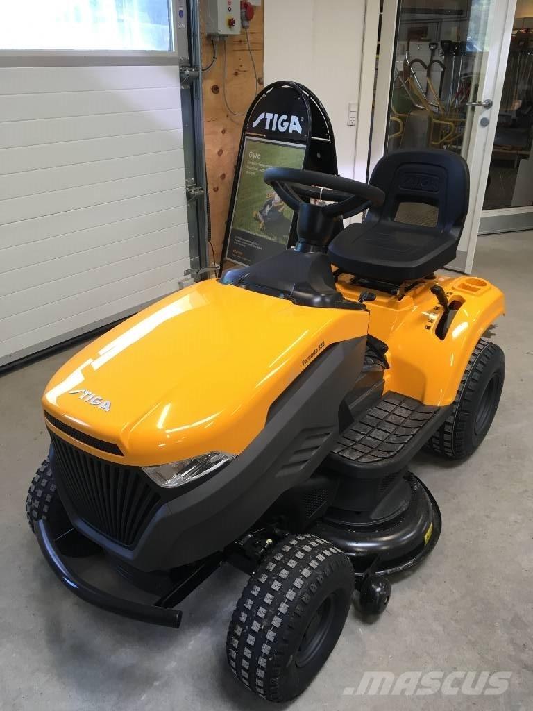 Stiga Tornado 398 ST Riding mowers