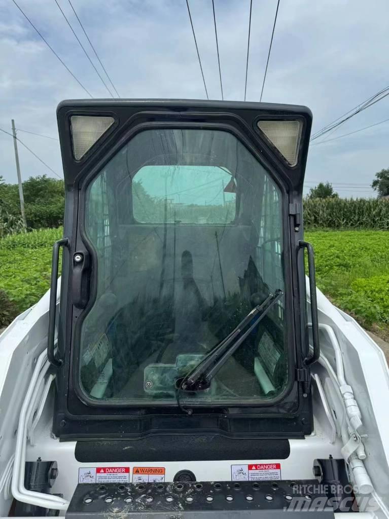 Bobcat S 160 Skid steer loaders