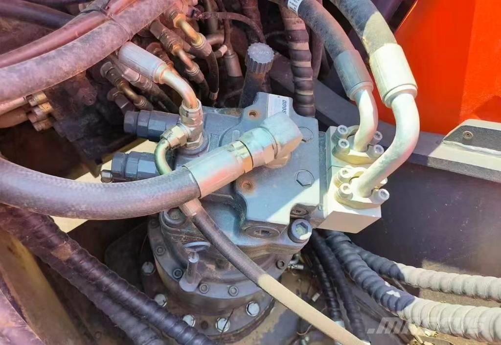 Doosan DX 200 Crawler excavators