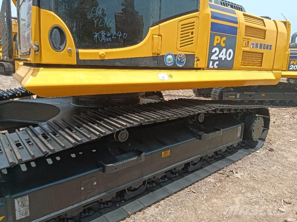 Komatsu PC 240 Crawler excavators