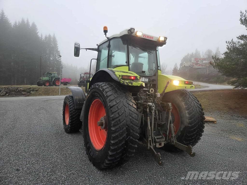 CLAAS Atles 946 RZ Tractors