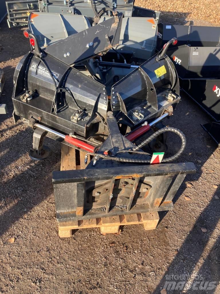 XYZ 2050 Snow groomers