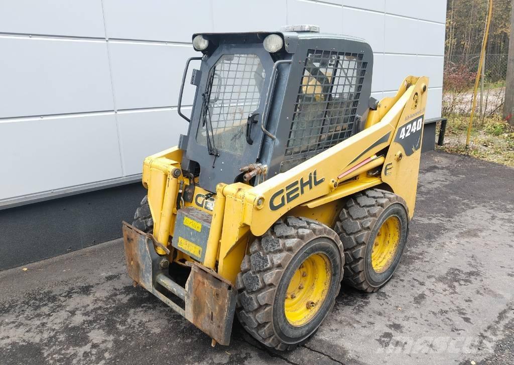 Gehl 4240 E Skid steer loaders