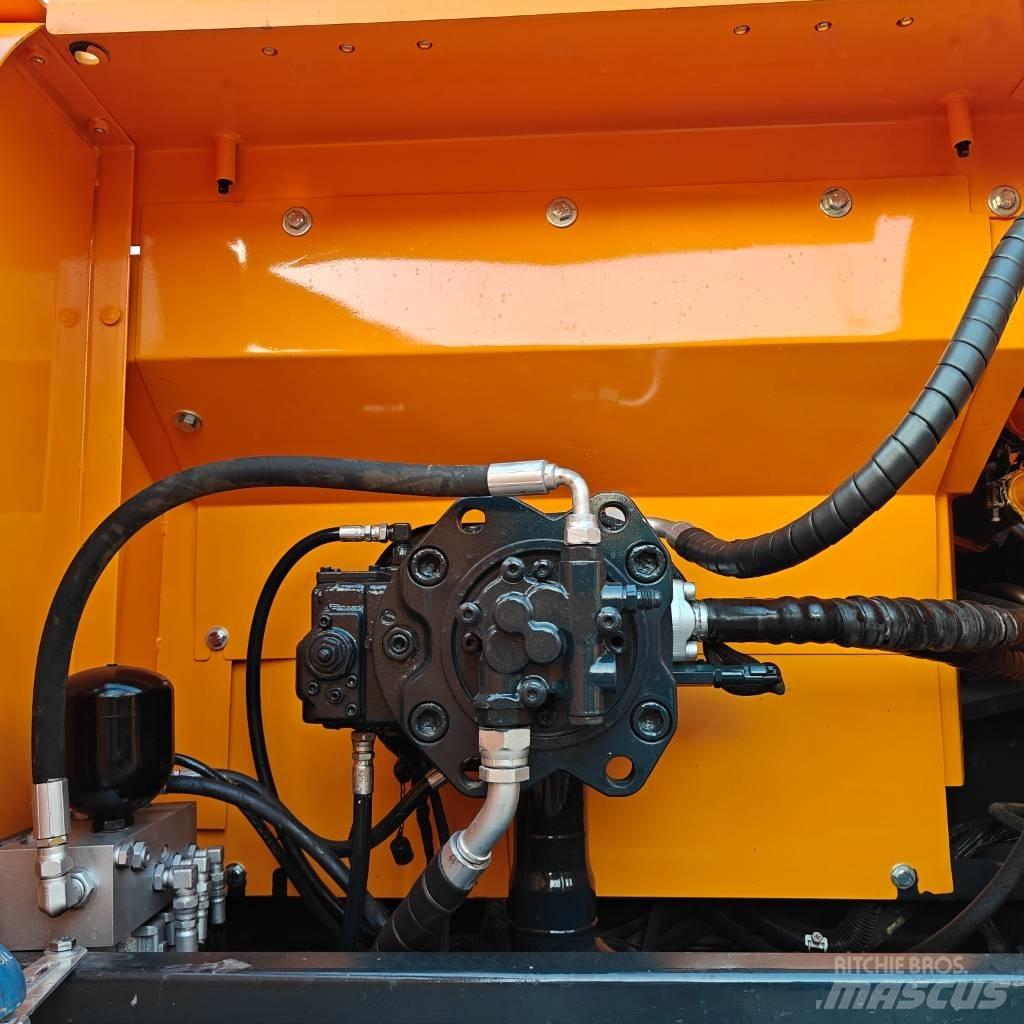 Hyundai 305-9T Crawler excavators