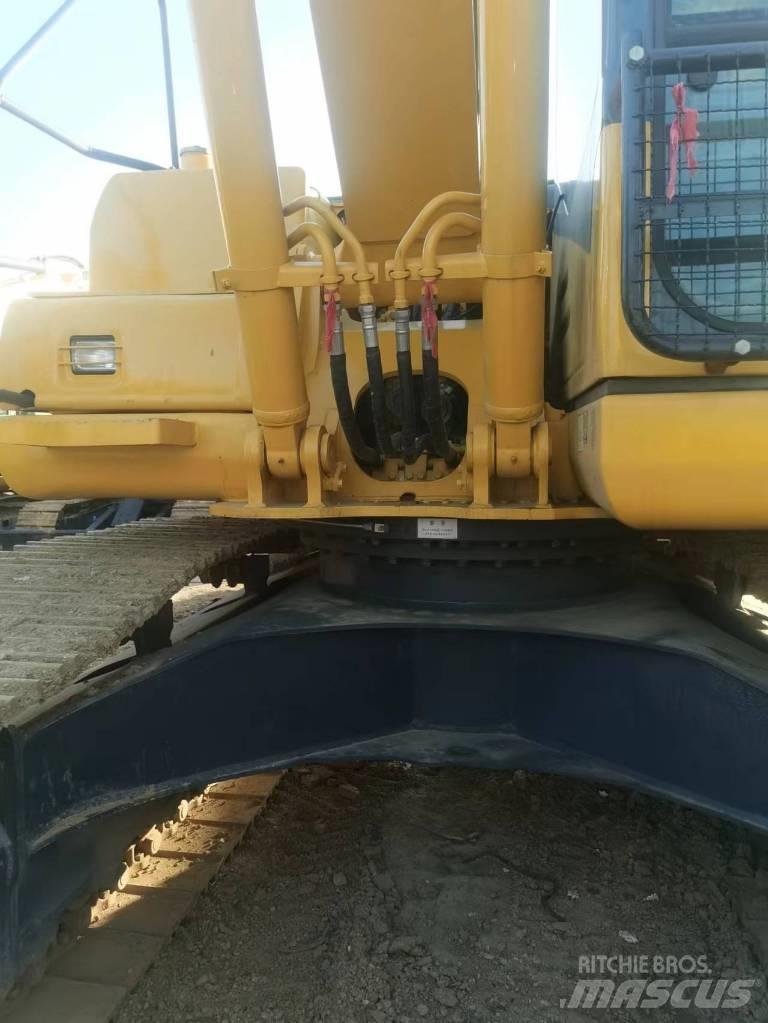 Komatsu PC 160 LC-7 Crawler excavators