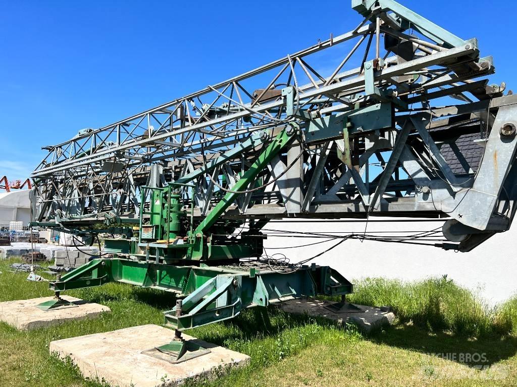 Pekazett CTK 3312 Self erecting cranes
