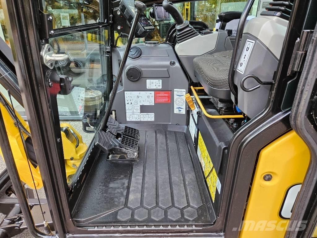 CAT 301.8 Mini excavators < 7t (Mini diggers)