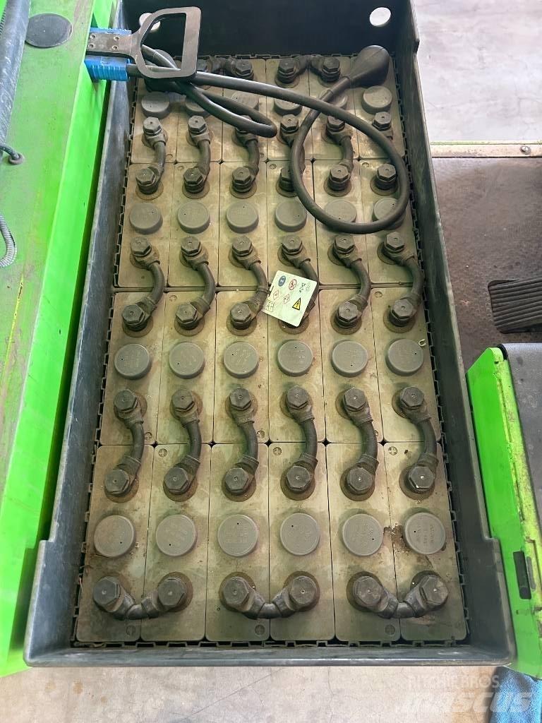 Carer N8 Electric forklift trucks
