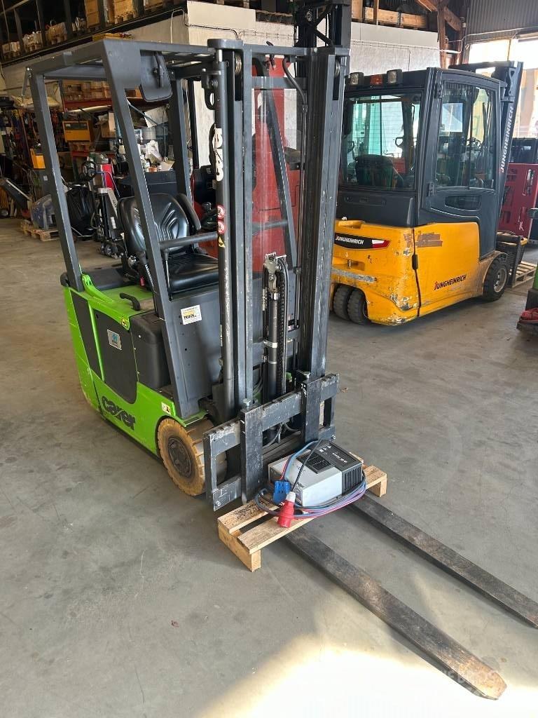 Carer N8 Electric forklift trucks