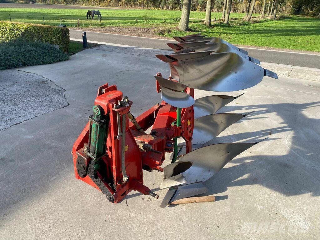 Kverneland ld85 Plows