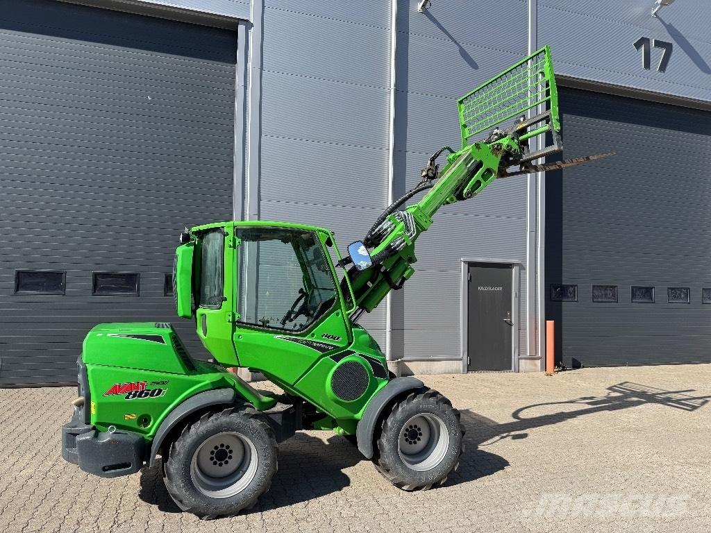 Avant 860 i Mini loaders