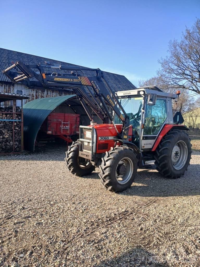 Massey Ferguson 3065 Tractors